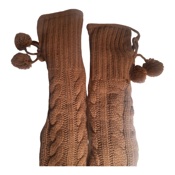 Look Slippers Wool Blend Brown Cable Knit Grippy One Size Christmas Winter - Picture 2 of 11